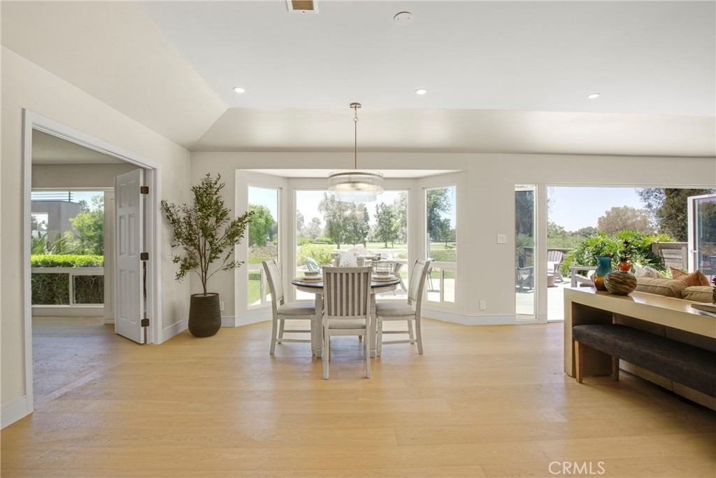 4321 Country Club