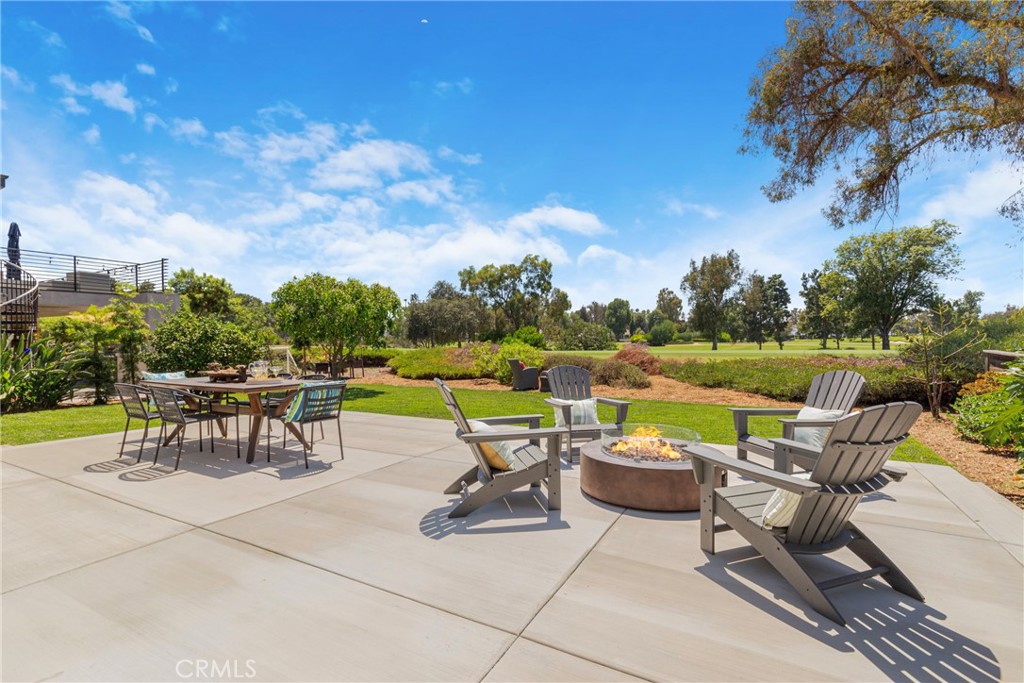 4321 Country Club
