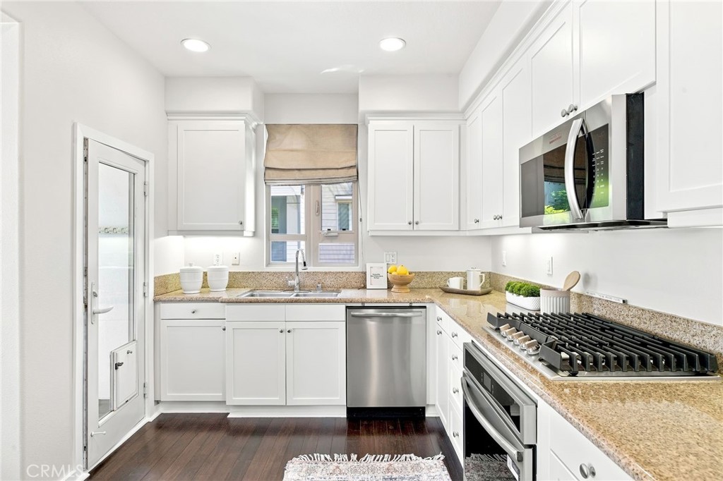 5410 W 149th Place 16