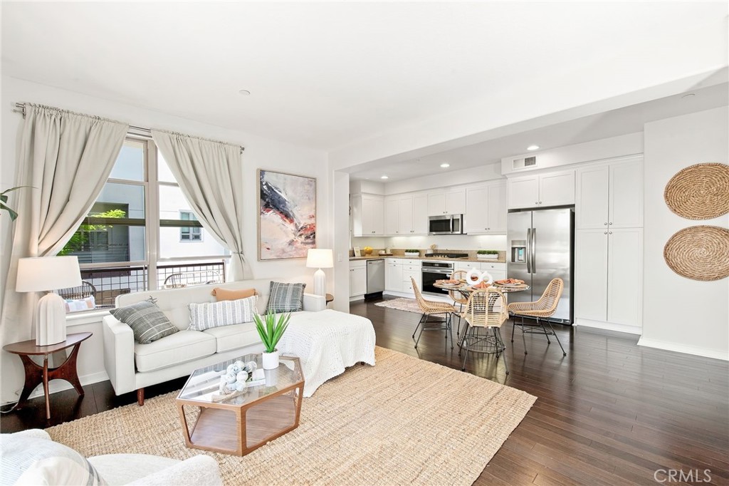 5410 W 149th Place 16