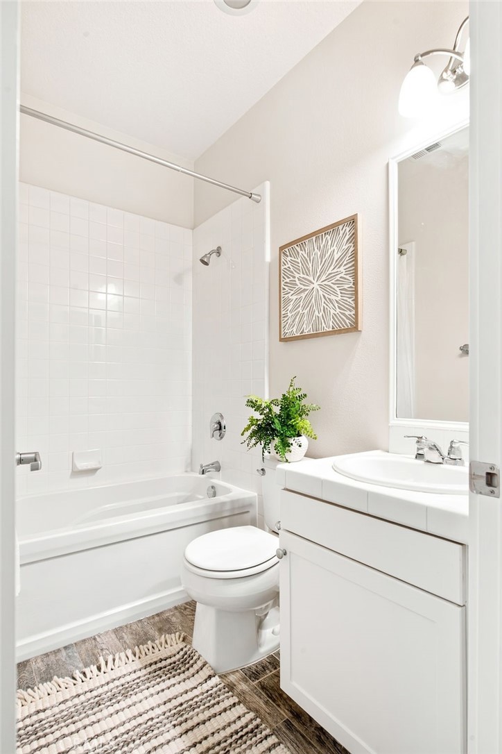 5410 W 149th Place 16