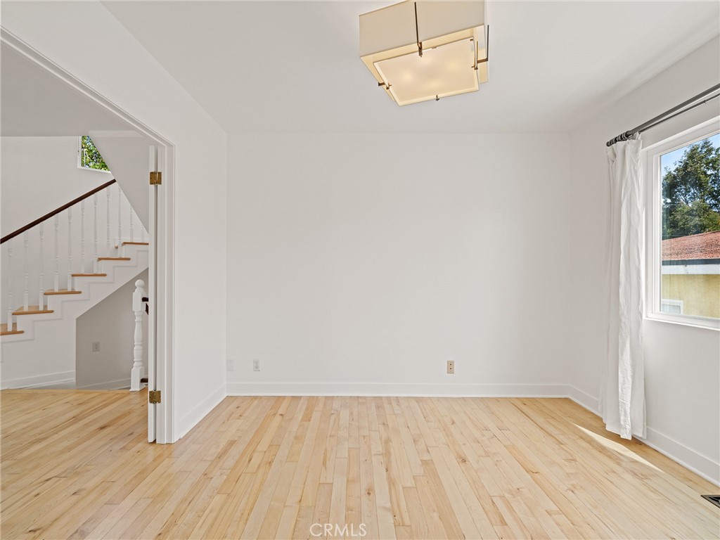 3204 Walnut