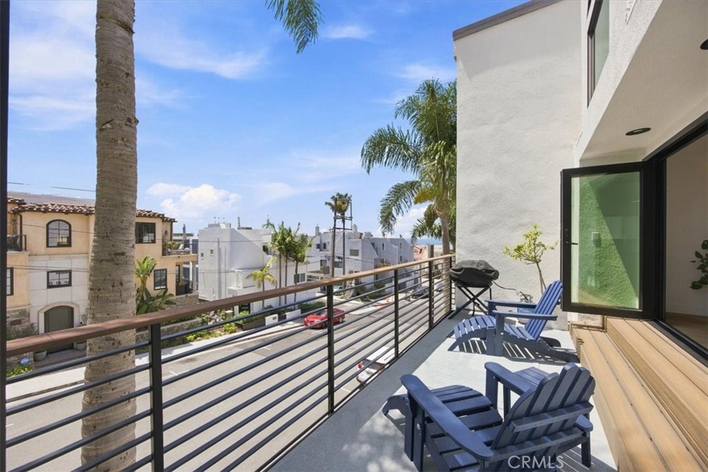 225 4th Street