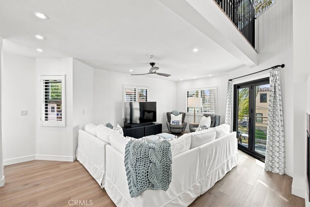 225 4th Street