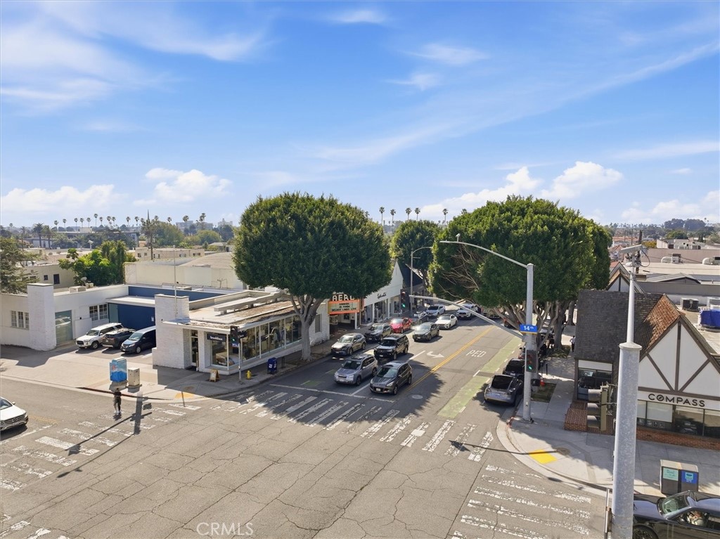 943 14th Street 101