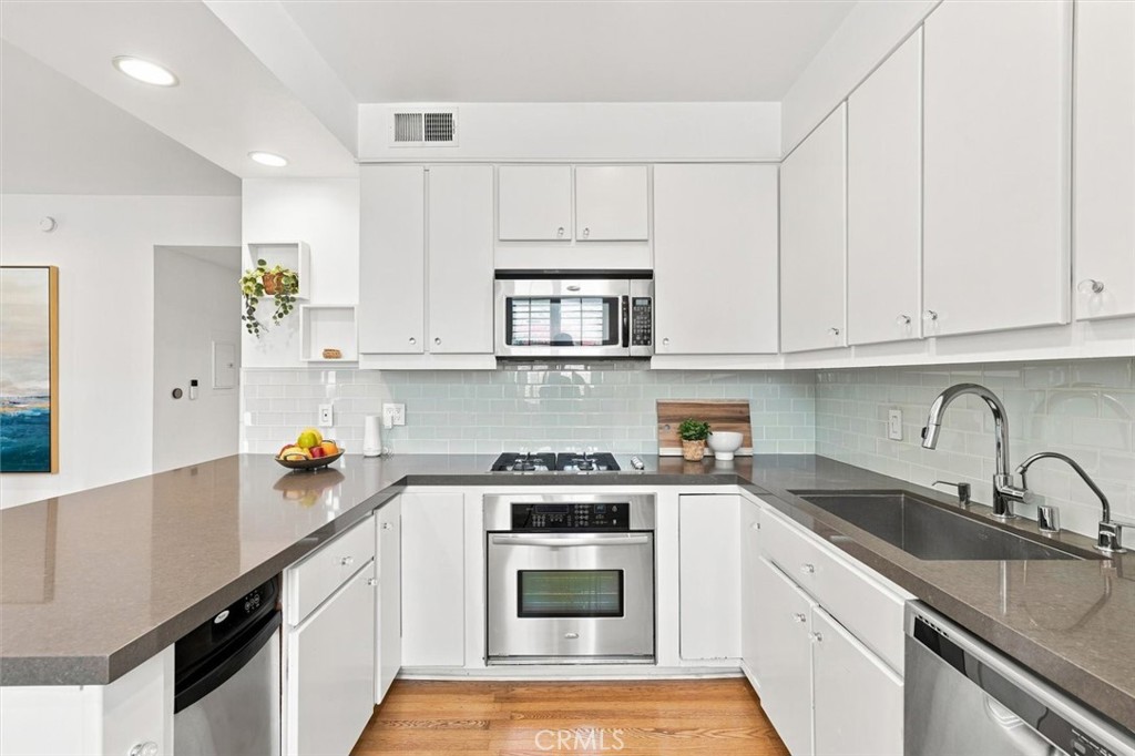 943 14th Street 101