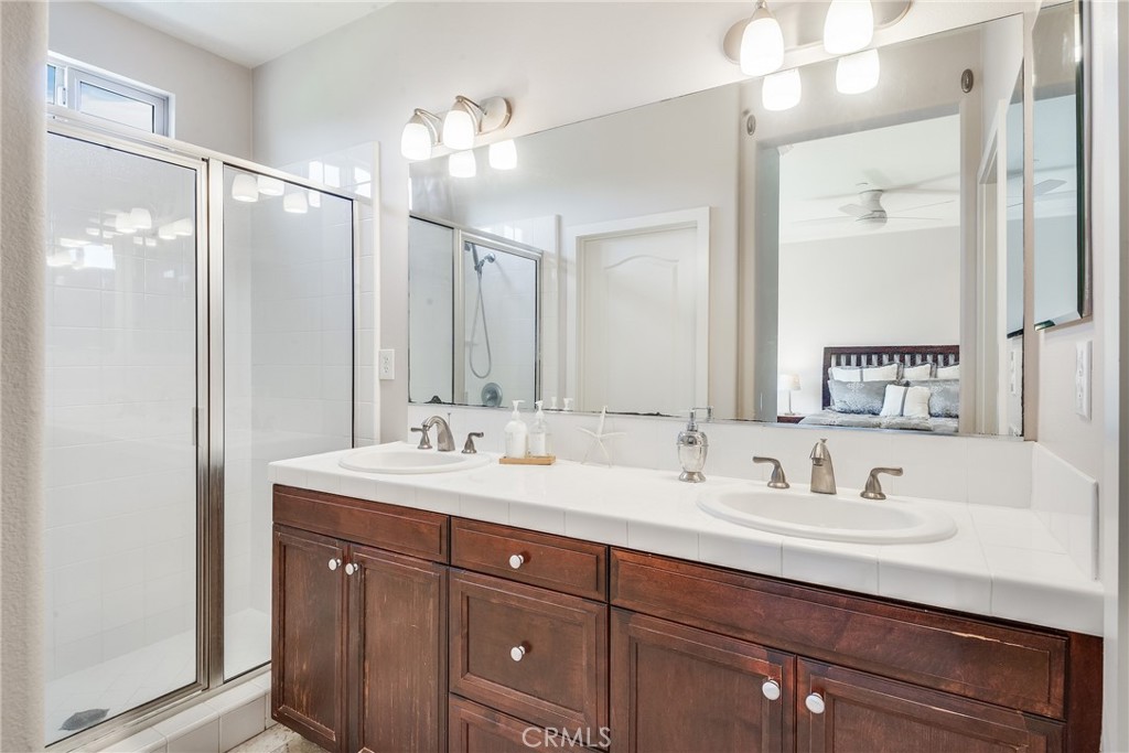5403 W 149th W 3