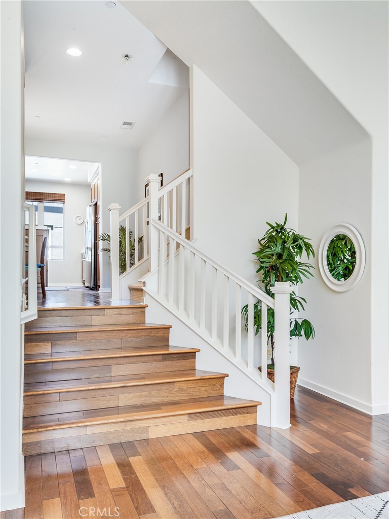5403 W 149th W 3