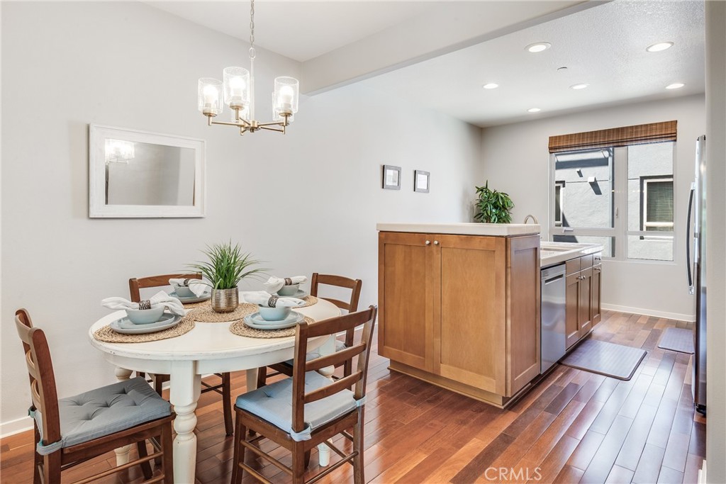 5403 W 149th W 3