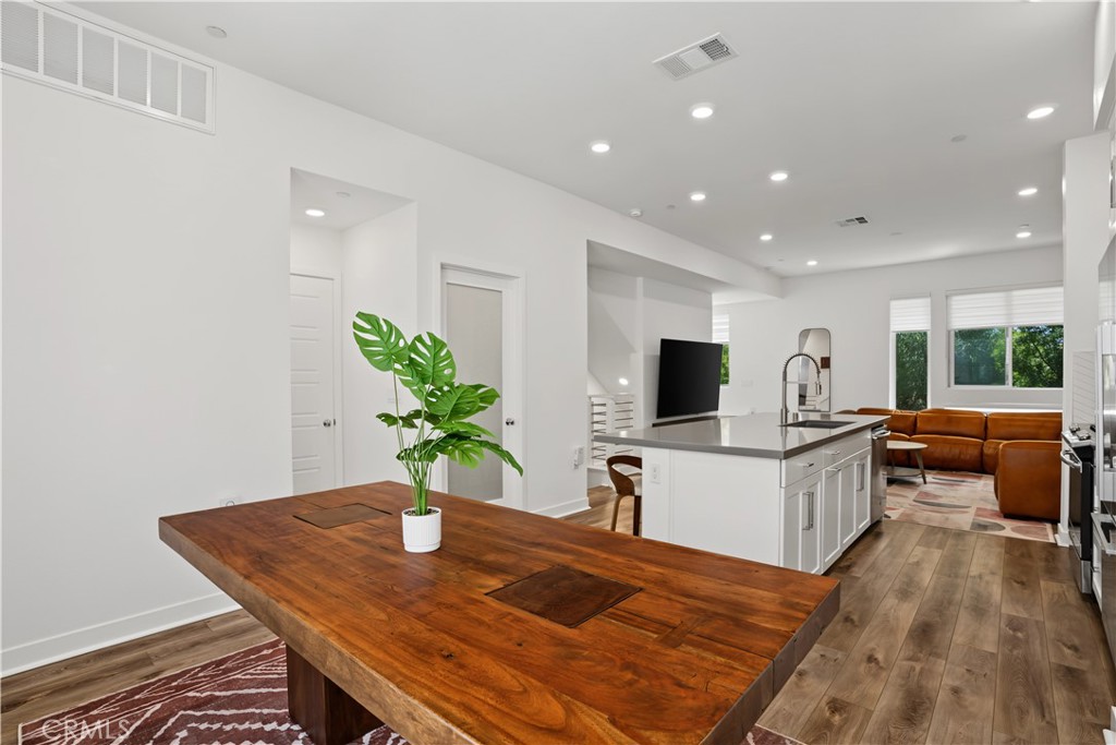 283 Dockside Lane