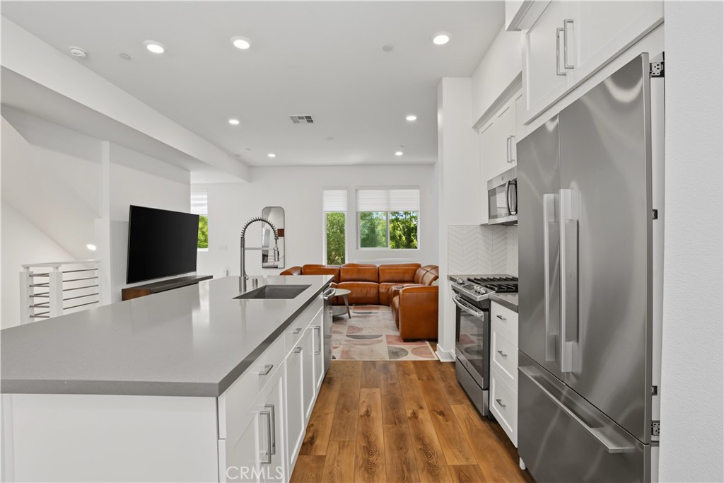 283 Dockside Lane