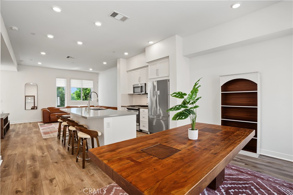 283 Dockside Lane