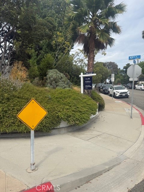 1701 Pier Avenue