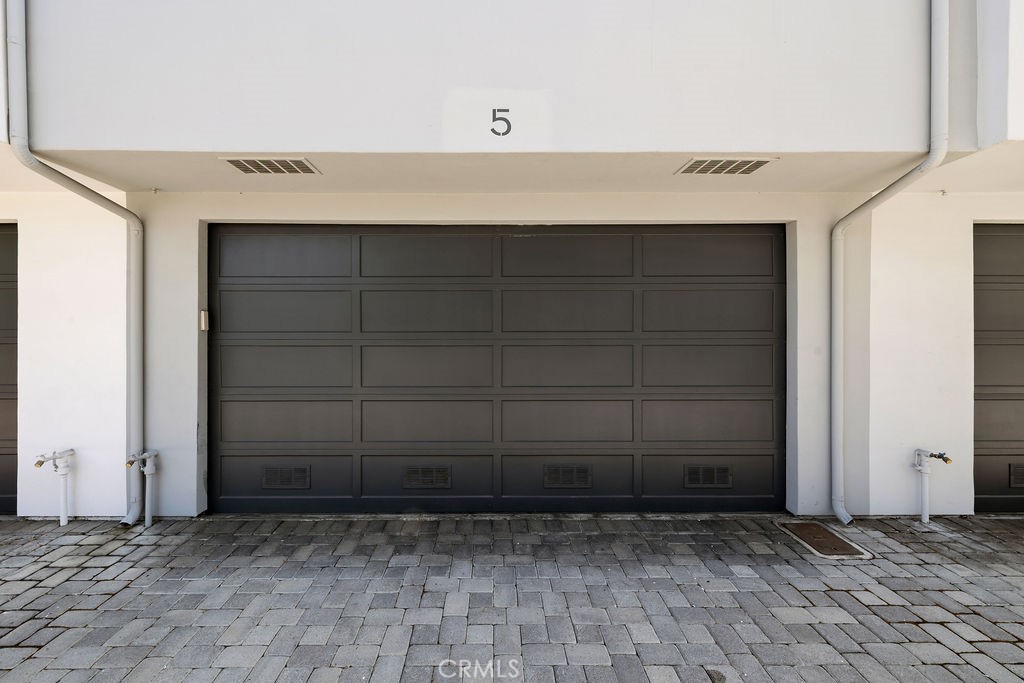 5300 Playa Vista