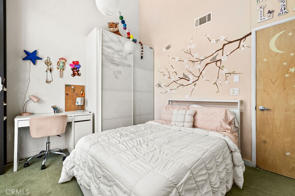 5300 Playa Vista