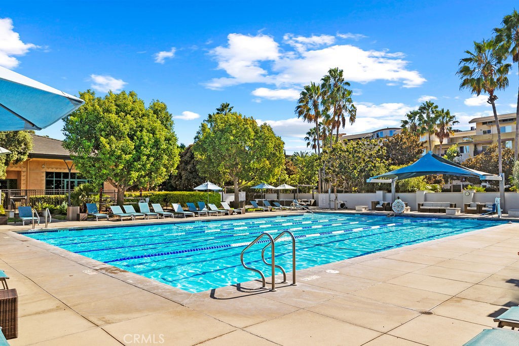 5300 Playa Vista