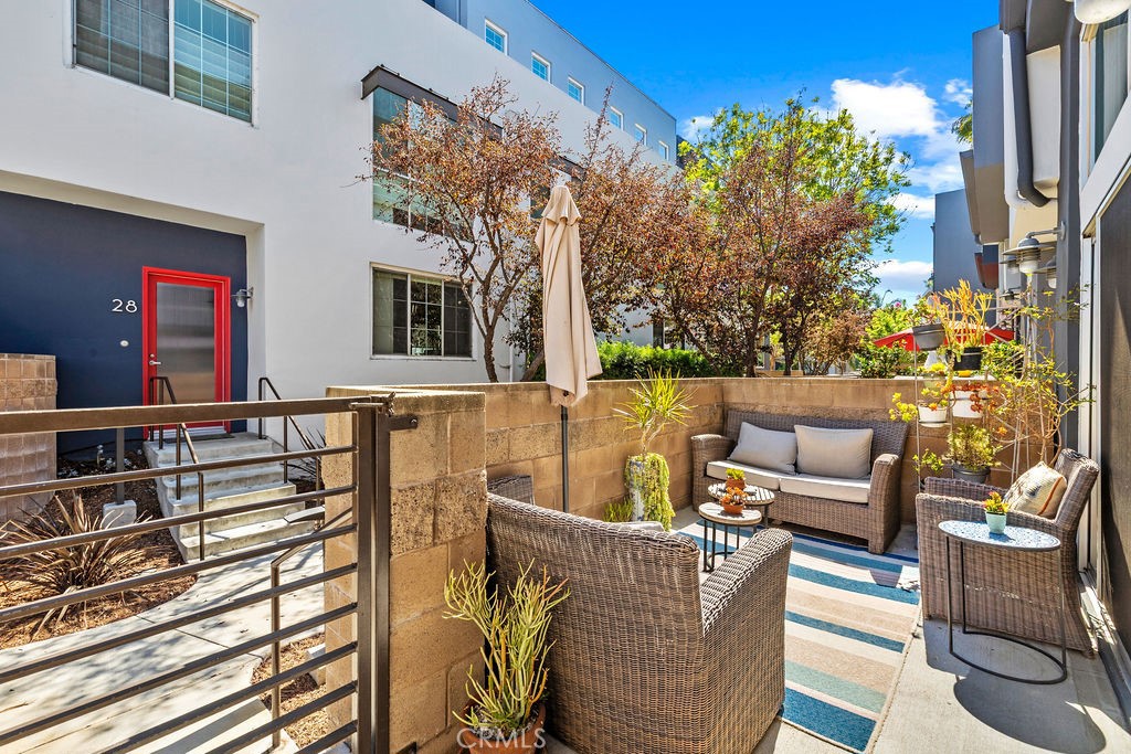 5300 Playa Vista