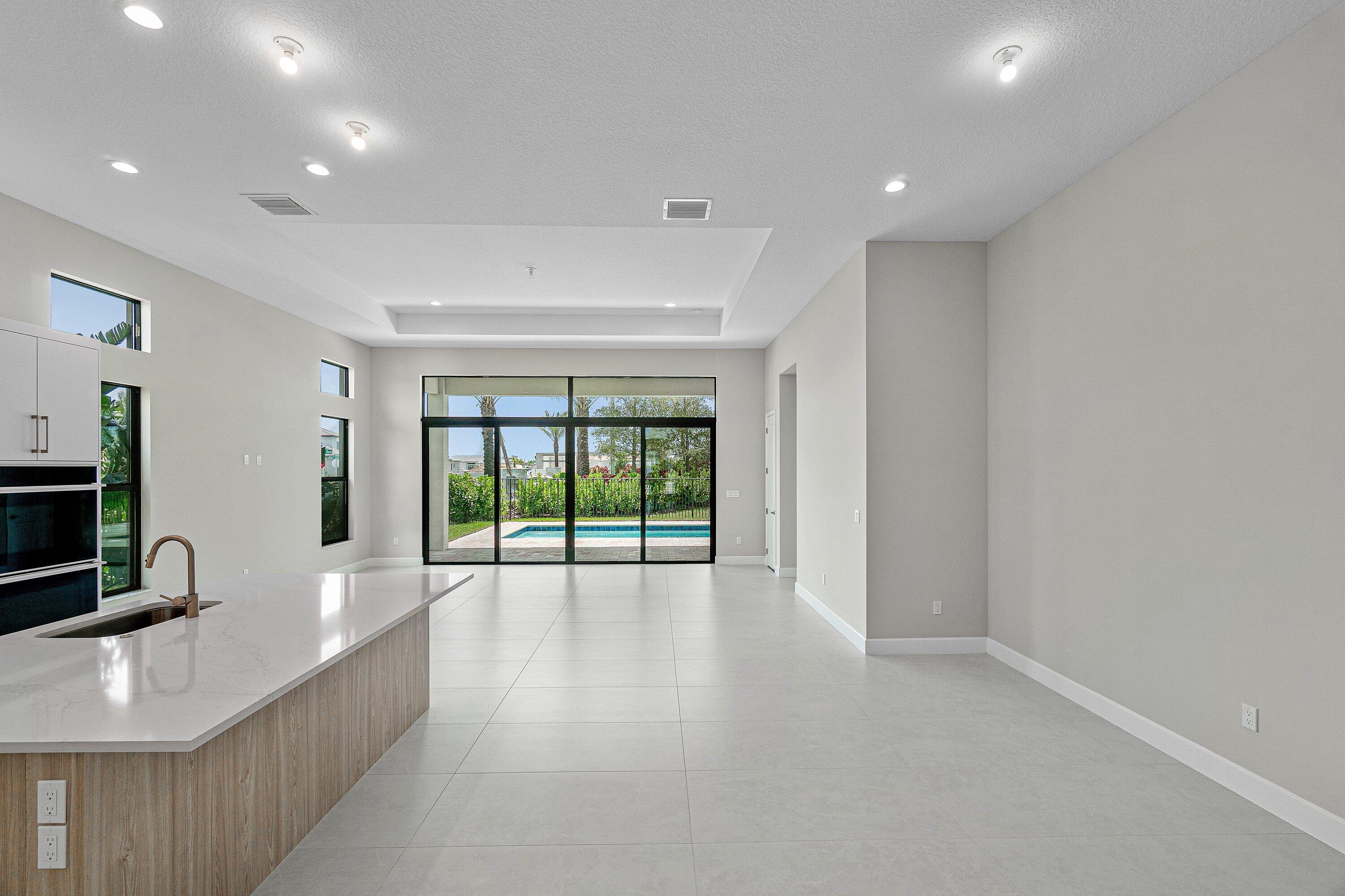 9124 Red Robin Lane