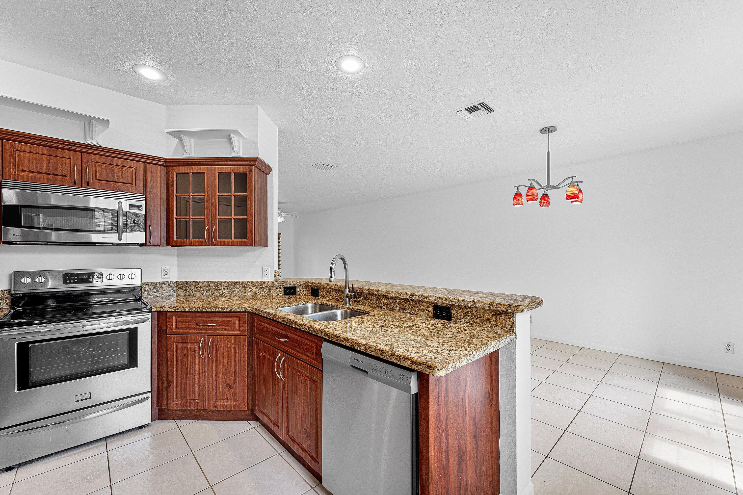 11031 PERIWINKLE Lane