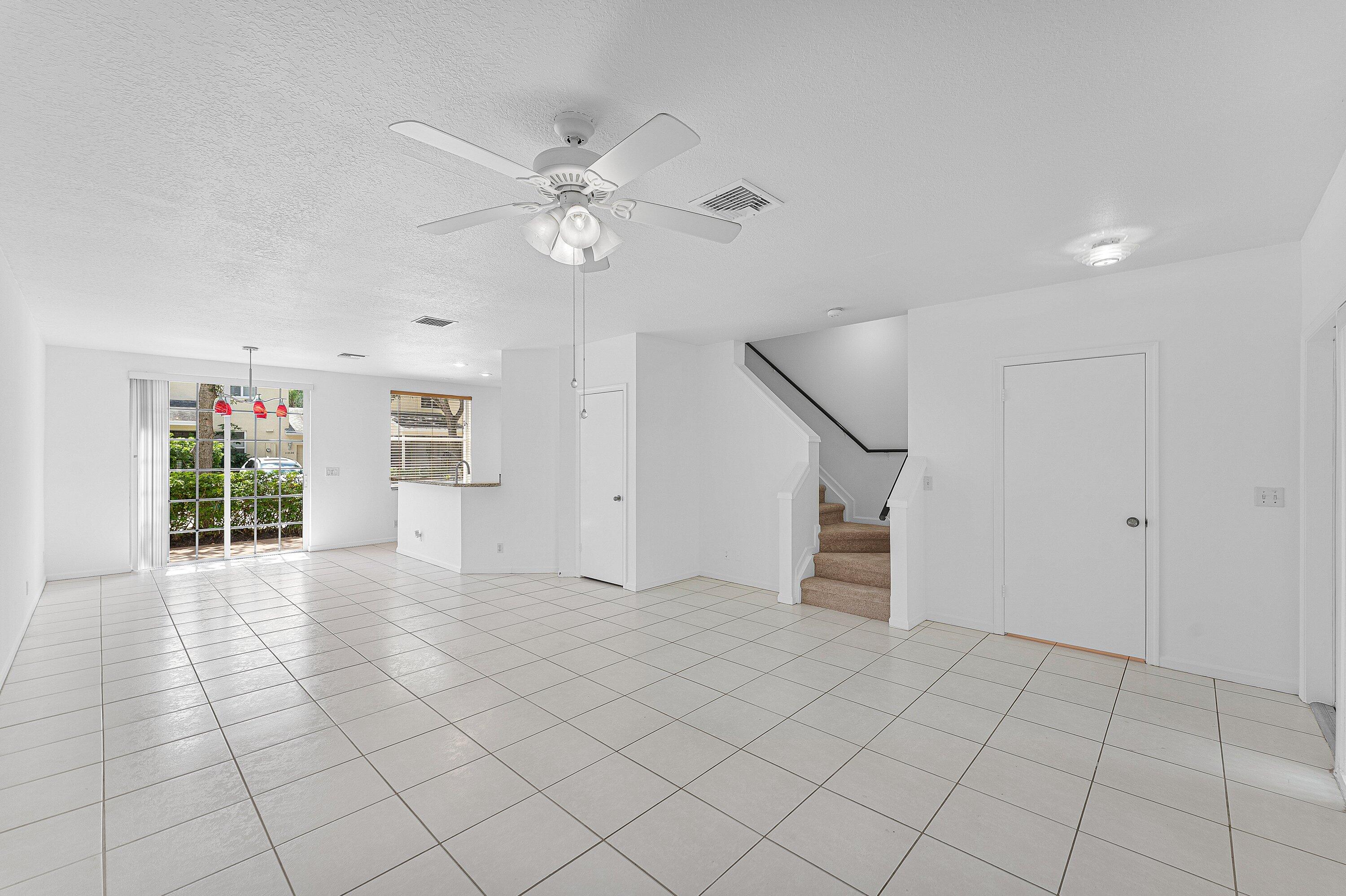11031 PERIWINKLE Lane