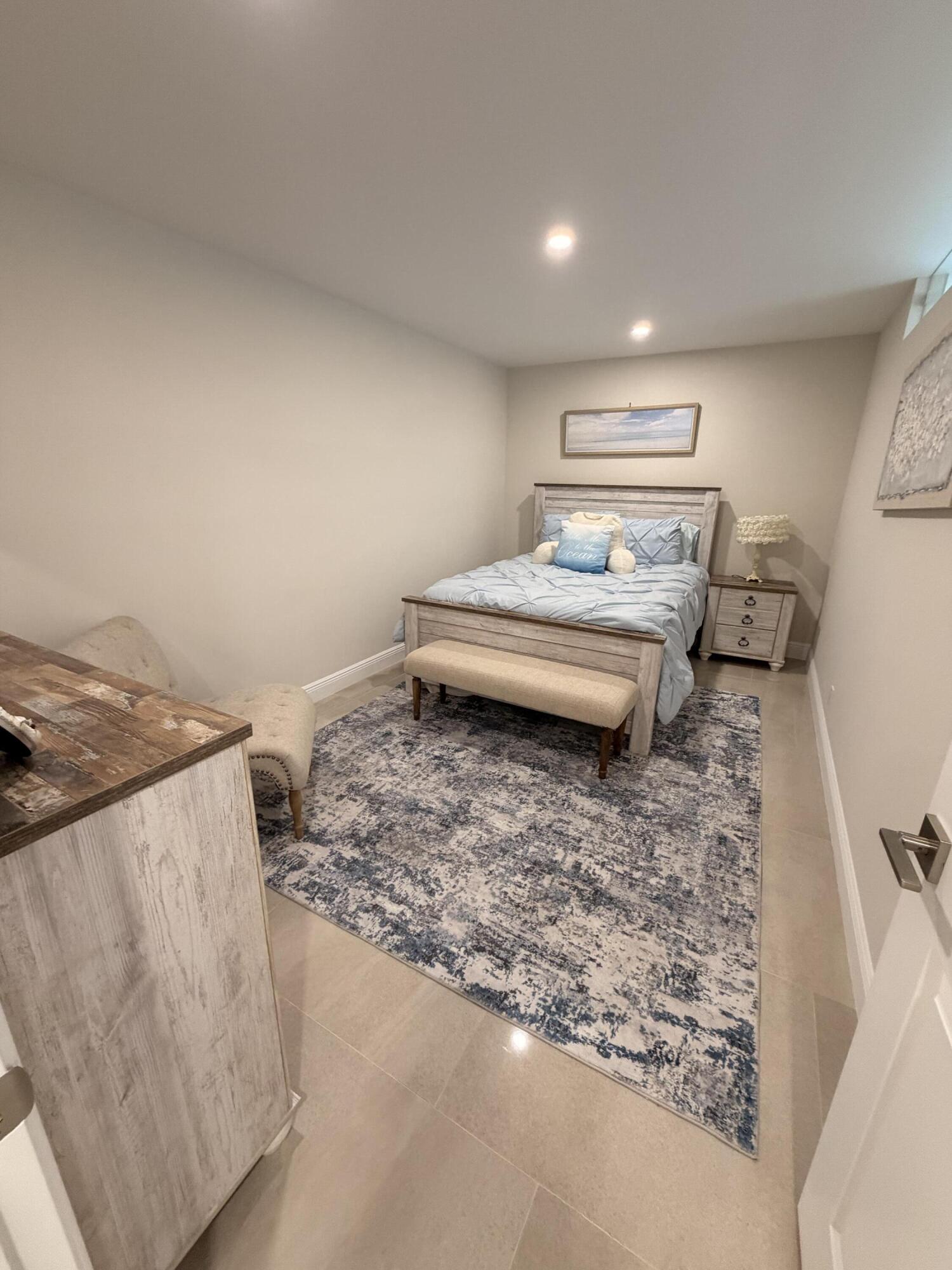 2000 S OCEAN Boulevard 402