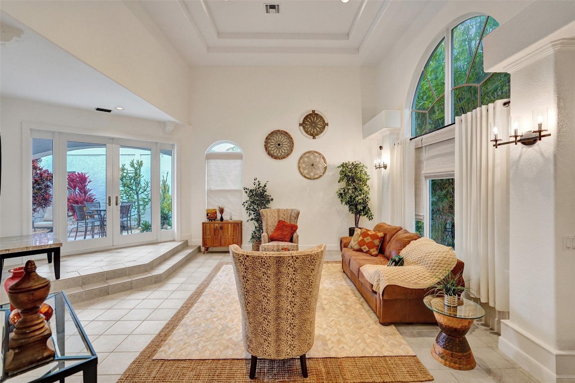 373 Pelican Way