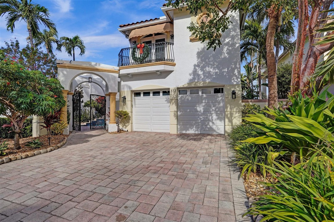 373 Pelican Way