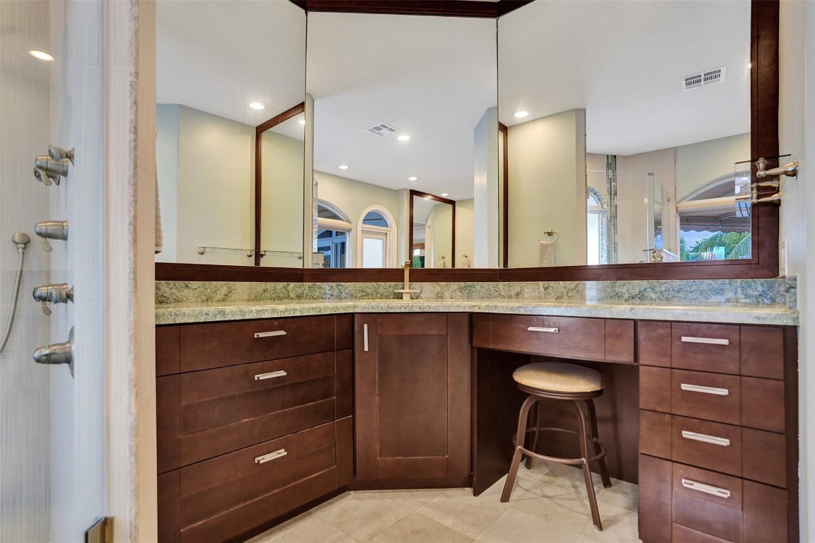 373 Pelican Way