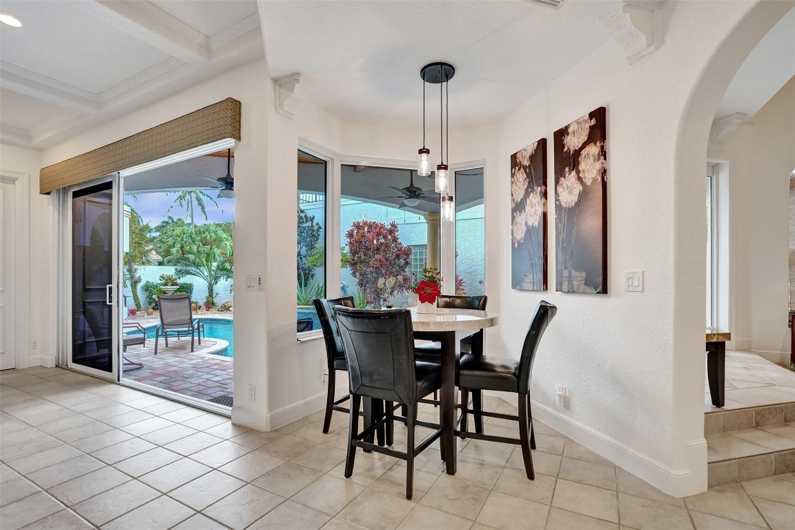 373 Pelican Way