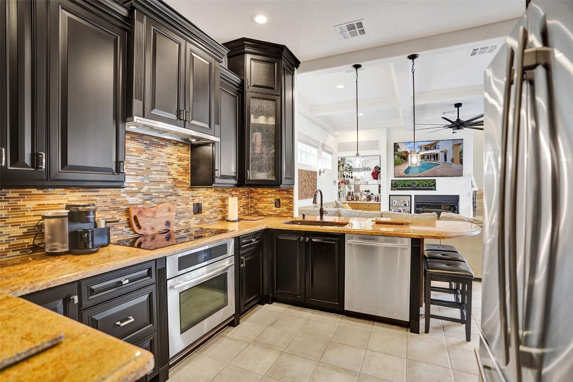 373 Pelican Way