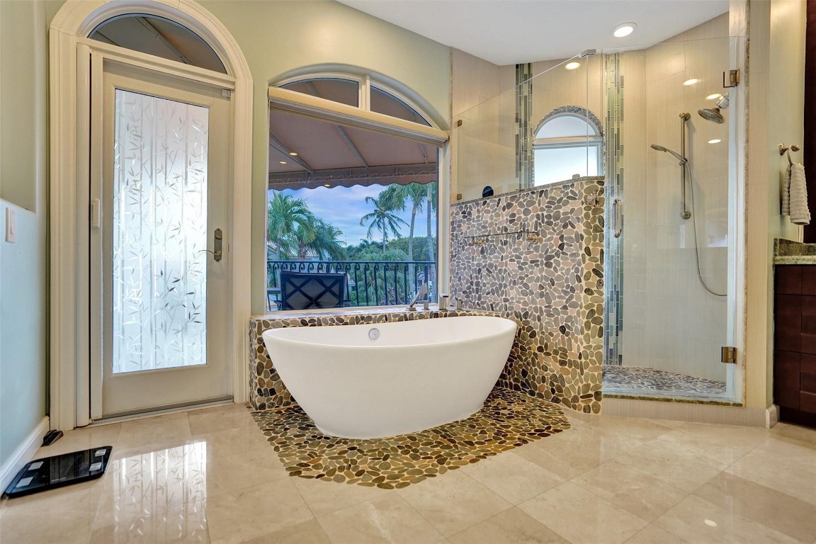 373 Pelican Way