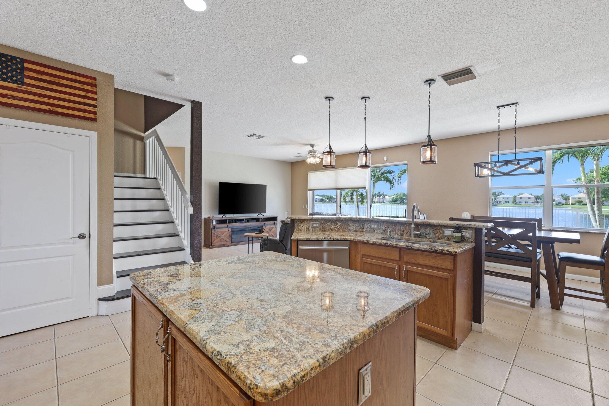 286 Berenger Walk