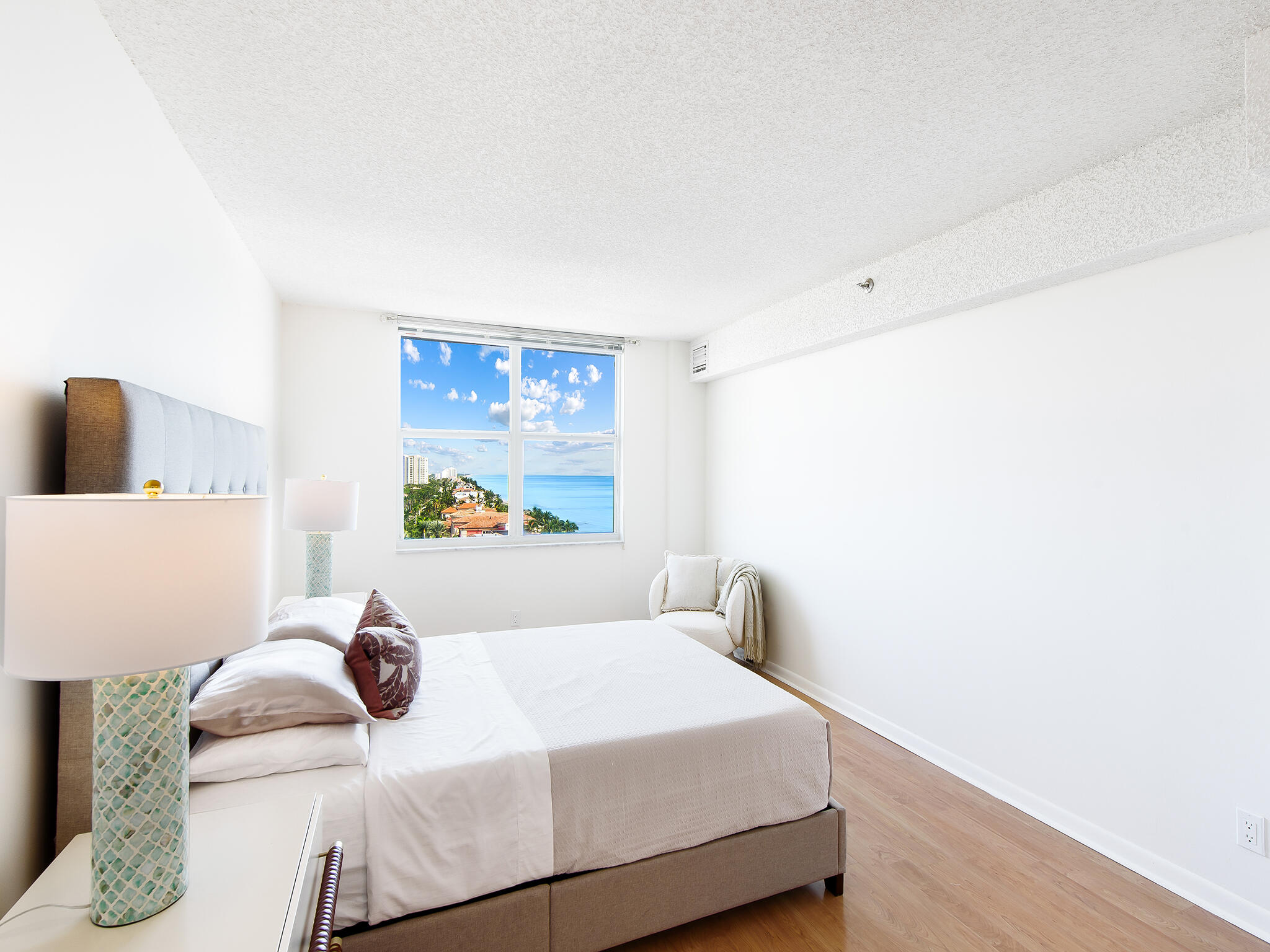 4505 S Ocean Boulevard 1004