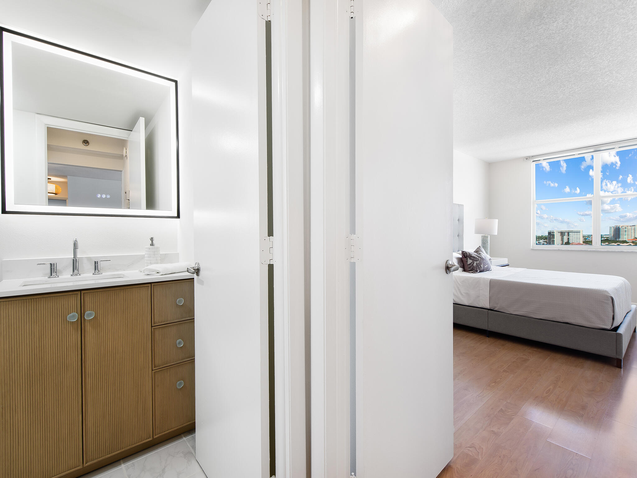 4505 S Ocean Boulevard 1004