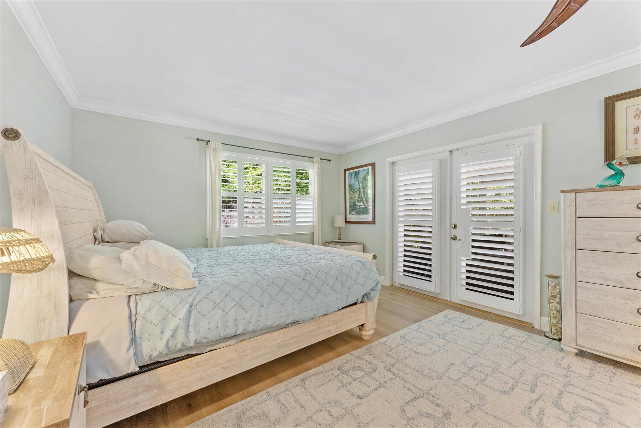 114 NE 11th Street