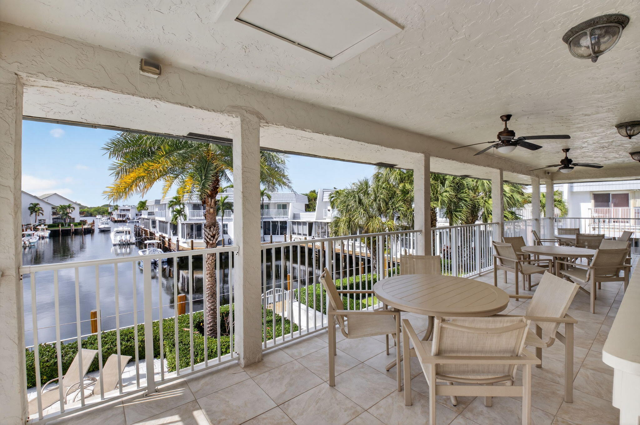 1029 Boca Cove Lane