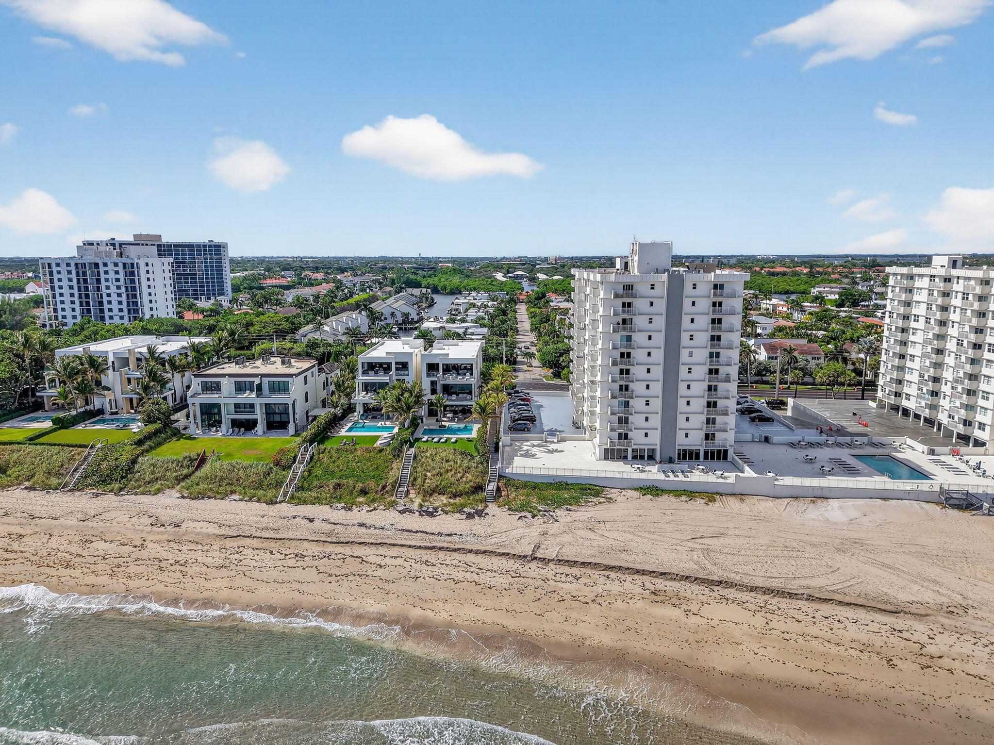 1029 Boca Cove Lane