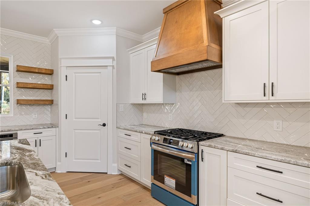 519 S Bunker Hill Road