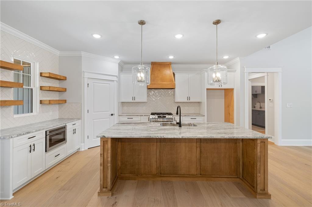 519 S Bunker Hill Road