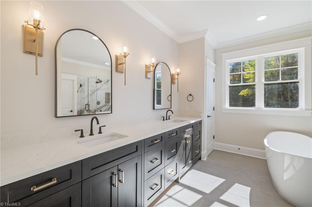 519 S Bunker Hill Road