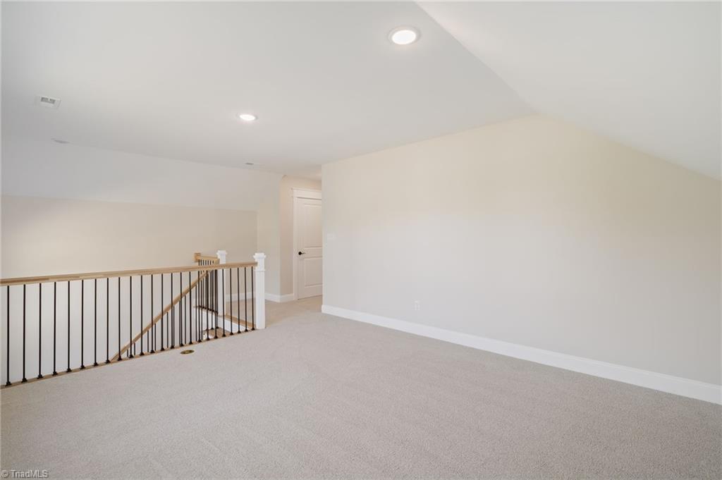 519 S Bunker Hill Road