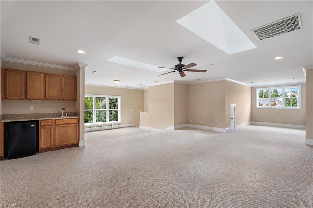 515 Silverbrook Court, Winston-Salem