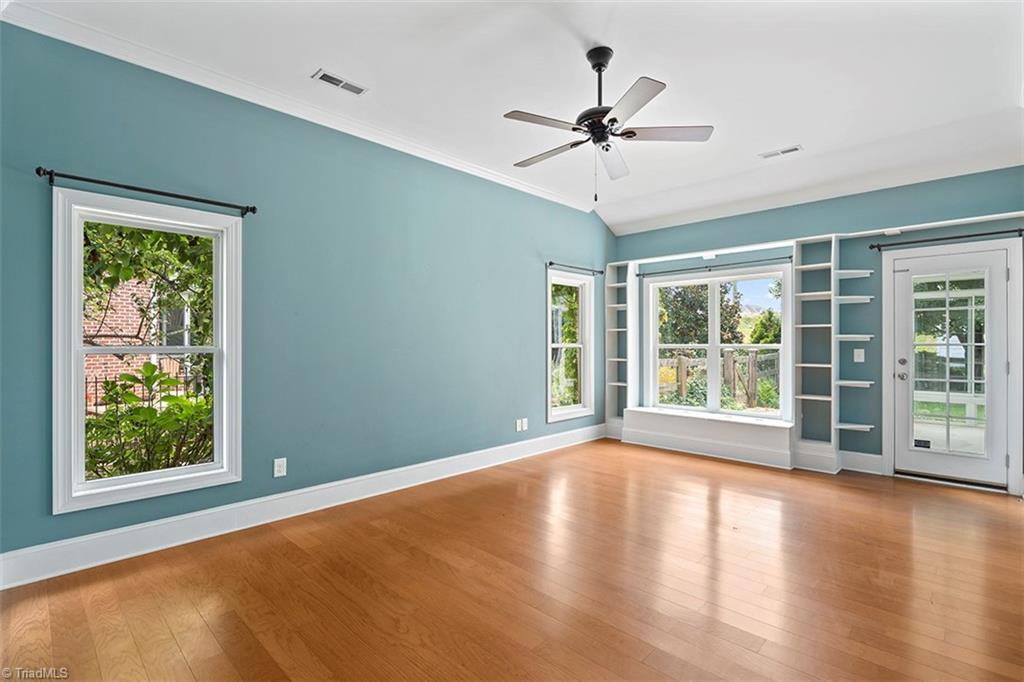 515 Silverbrook Court, Winston-Salem