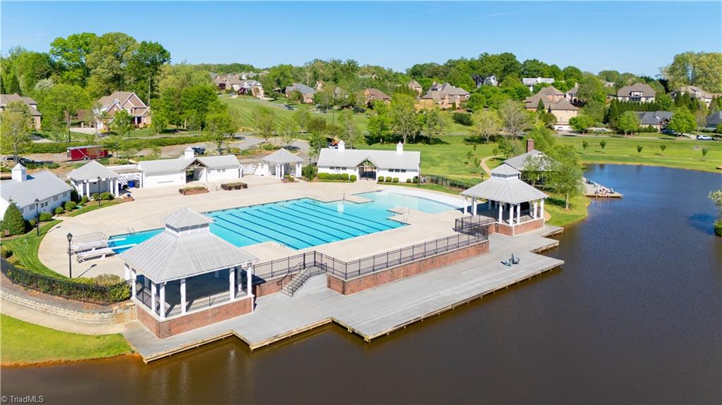 515 Silverbrook Court, Winston-Salem