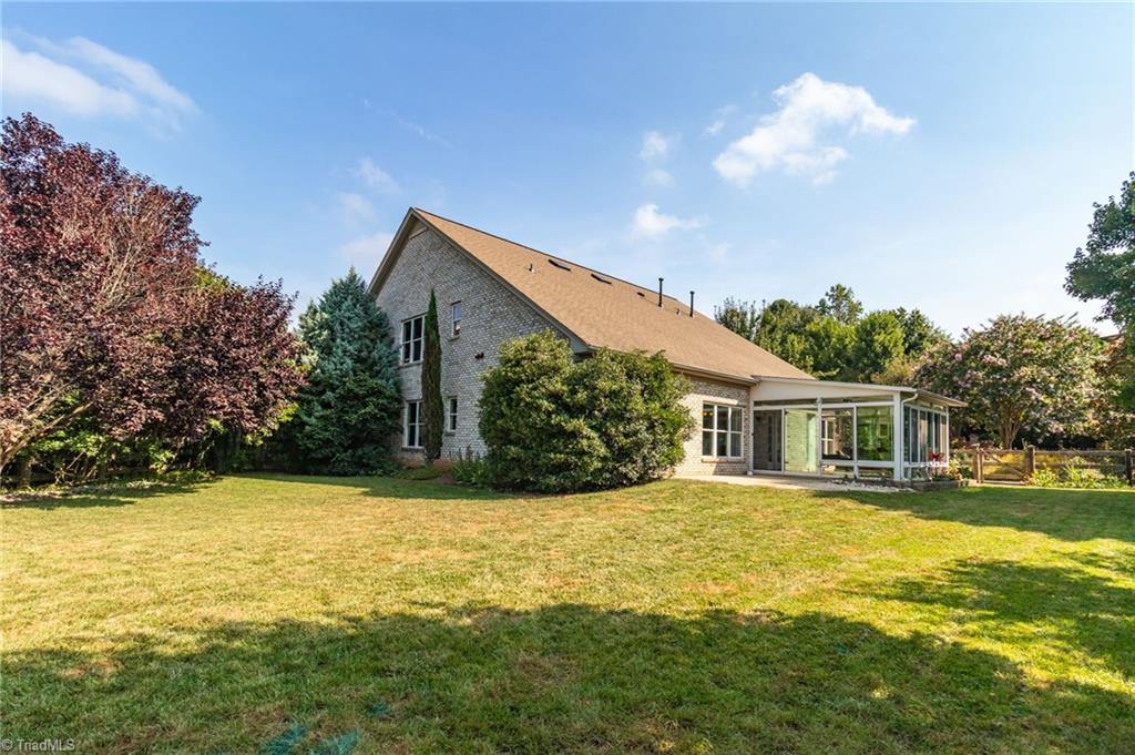 515 Silverbrook Court, Winston-Salem