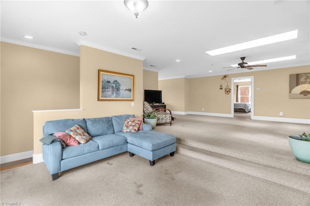 515 Silverbrook Court, Winston-Salem