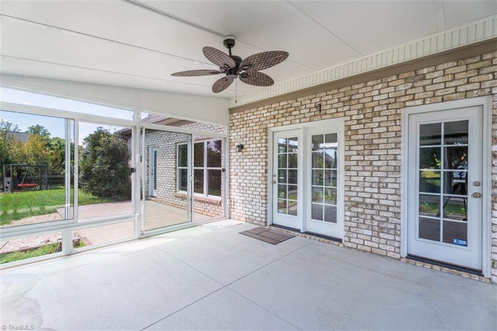 515 Silverbrook Court, Winston-Salem