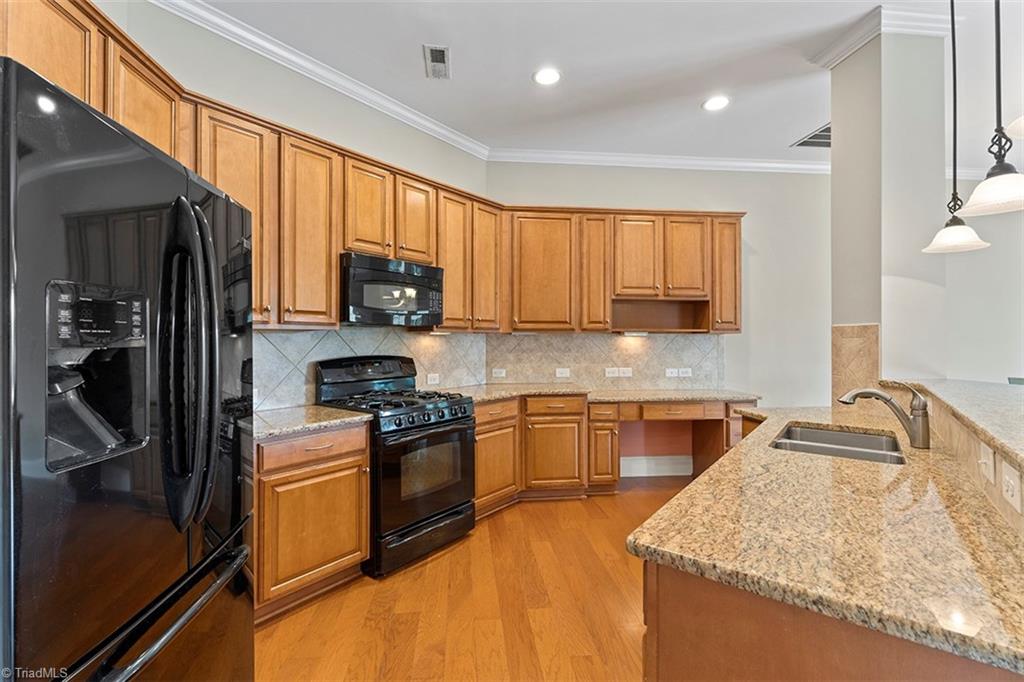 515 Silverbrook Court, Winston-Salem