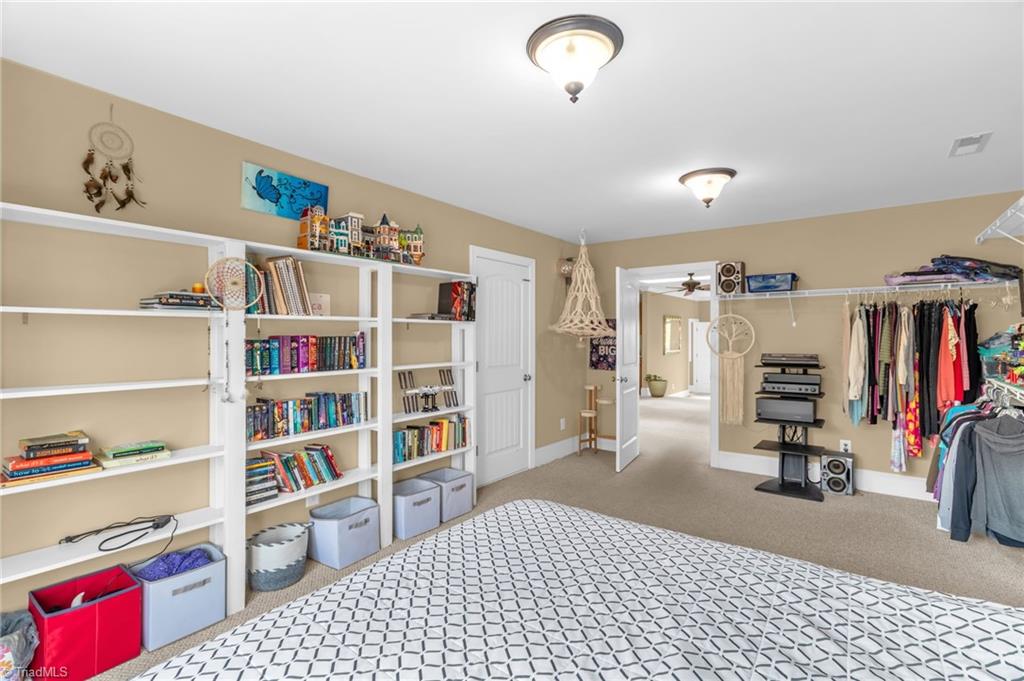 515 Silverbrook Court, Winston-Salem