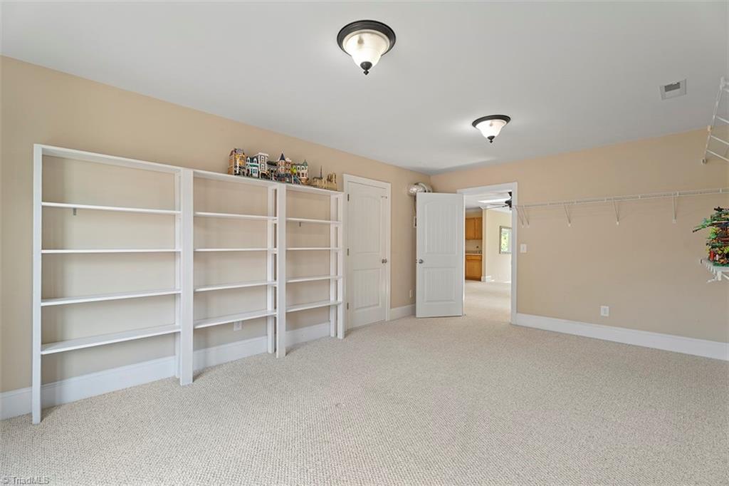 515 Silverbrook Court, Winston-Salem
